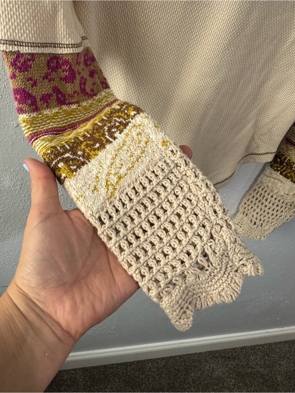 Free People in the mix Henley Cream Long Sleeve Thermal Top
Med crochet boho - Picture 3 of 8